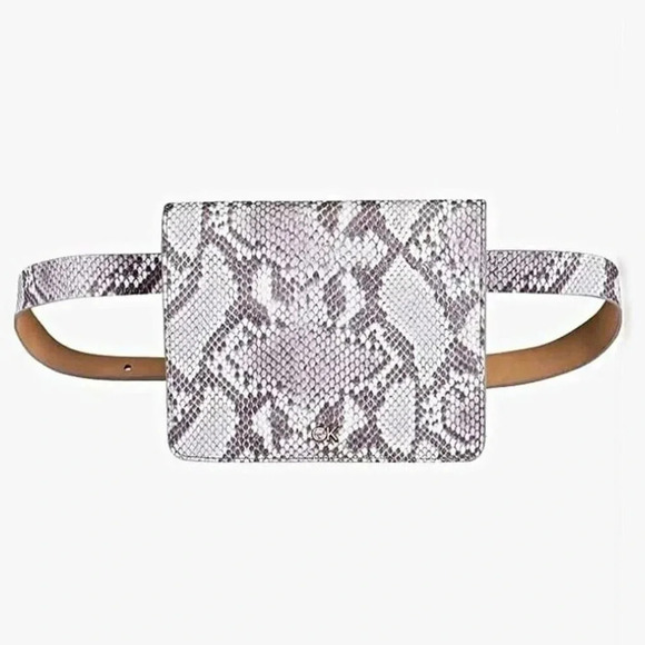 Calvin Klein Wide Flap Embossed Monogram Belt Bag Buckle Size M (MSRP $98) - Picture 1 of 12
